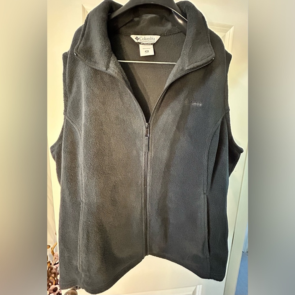 Women's Columbia Longer Fleece Vest Black 2X